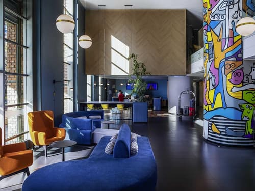 Novotel Santiago Las Condes, Reception