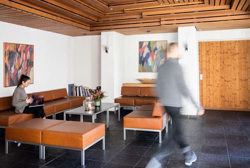 Hauser Hotel St. Moritz, Lobby sitting area