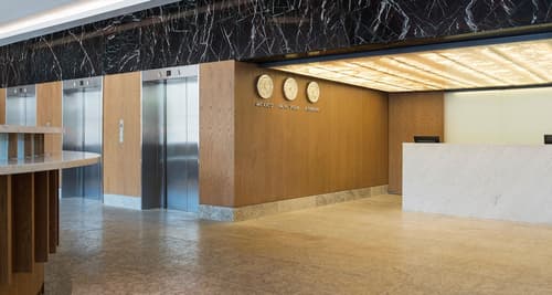 Galeria Plaza Reforma, Check-in/check-out kiosk