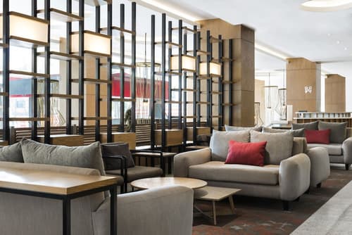 Galeria Plaza Reforma, Lobby sitting area