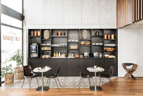 New Hotel Le Quai - Vieux Port, Breakfast area