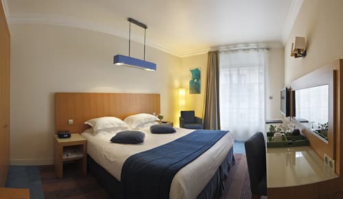 Hôtel Westside Arc de Triomphe, Room