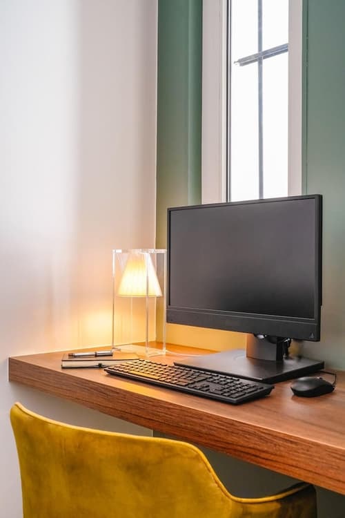 Timhotel Tour Eiffel, Lobby sitting area