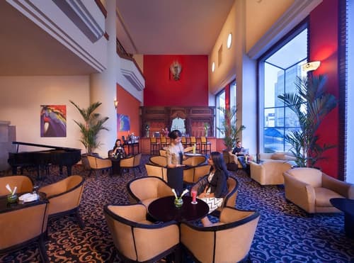 Millennium Hotel Sirih Jakarta, Lobby lounge