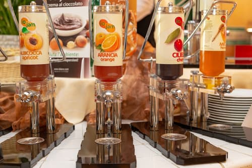 Hotel Ariston & Palazzo Santa Caterina, Buffet