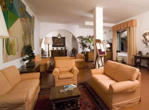 Hotel Villa Sirina, Lobby sitting area