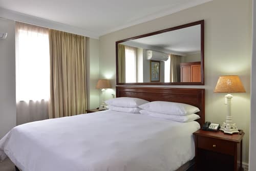 The Balmoral Hotel, Room