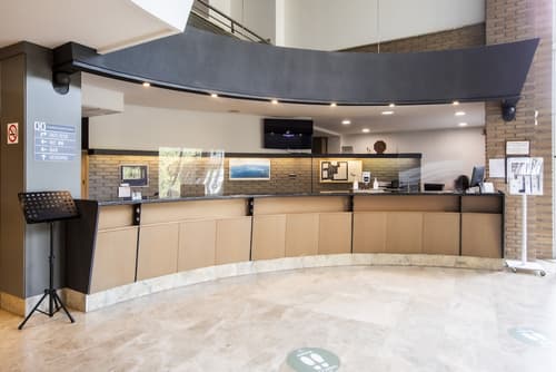 Hotel Urdanibia Park, Reception