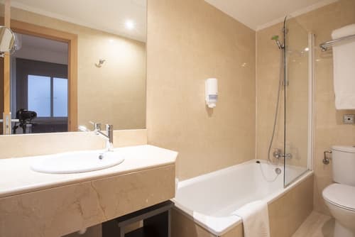 Hotel Sancho Ramírez, Room