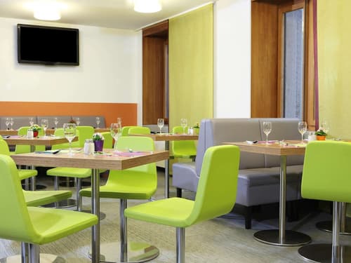 ibis Styles Luzern, Bar (on property)