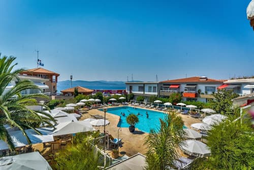 Best Western Plus Hotel La Marina, Outdoor pool