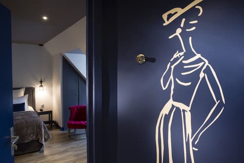 Hotel Mademoiselle, Room