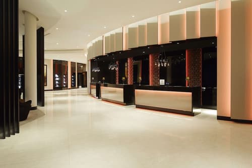 Hilton Tallinn Park, Reception