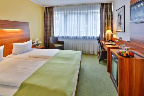 NP Hotel Wallis, Room