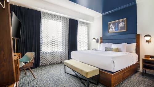 Hotel Belmont Vancouver - MGallery Collection, Room