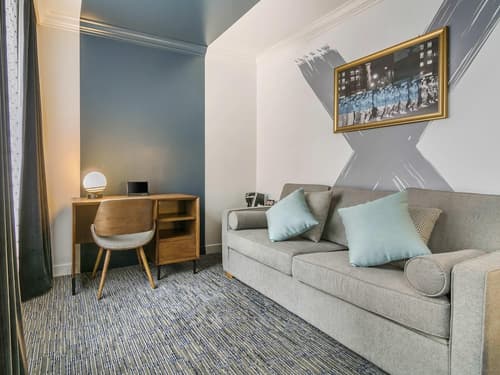 Hotel Belmont Vancouver - MGallery Collection, Room