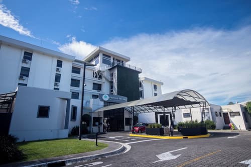 Parque del Lago Boutique Hotel, Parking