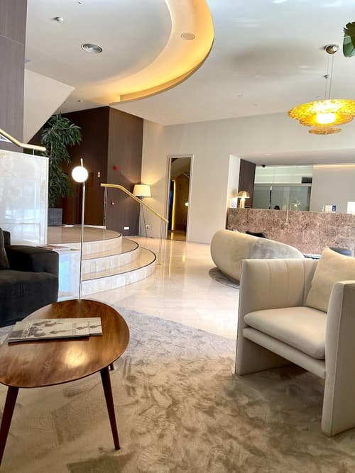 Best Western Premier CMC Girona, Reception