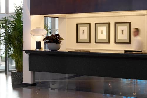 Mediterranean Beach Hotel, Lobby