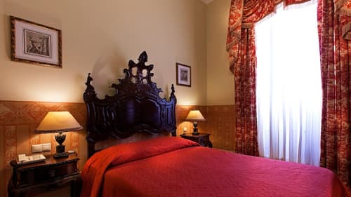 Bussaco Palace Hotel, Room