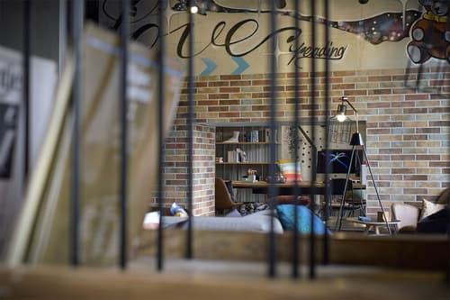 MOXY Berlin Humboldthain Park, Lobby