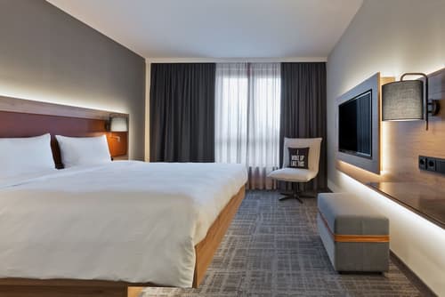 MOXY Berlin Humboldthain Park, Room