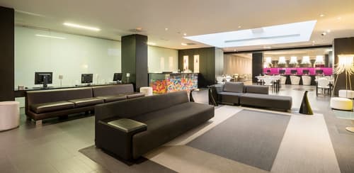 Hotel ILUNION Bel Art, Lobby sitting area