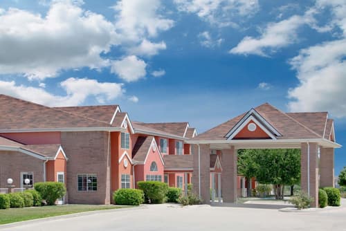 Microtel Inn & Suites by Wyndham Amarillo, Exterior