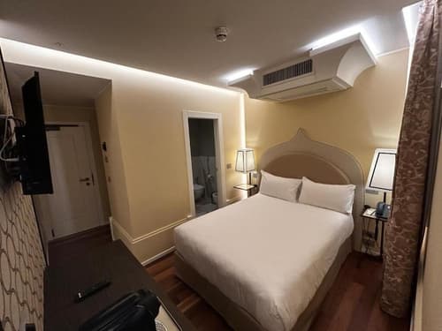 Albergo San Marco, Room