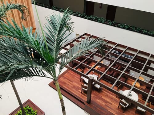 Marano Hotel, Lobby sitting area