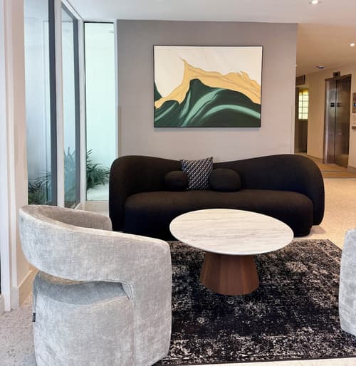 The Harrison Hotel Downtown Hollywood, Lobby sitting area