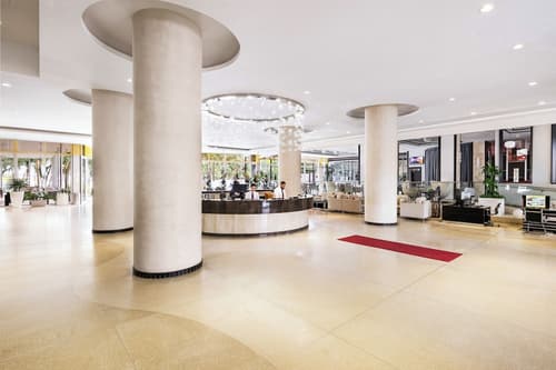 Hotel Riu Plaza Miami Beach, Reception