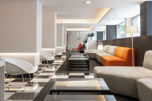 Hotel Monte Carmelo, Reception