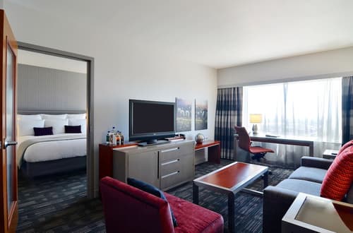 Loews Hollywood Hotel, Room