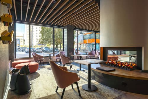 Metropol Hotel, Lobby