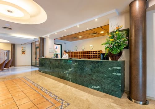 Hotel Port Jardín Milenio, Reception