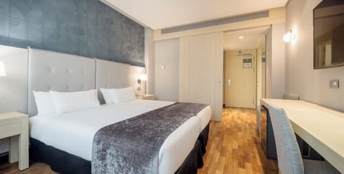 Hotel ILUNION Pio XII, Room