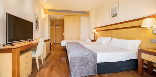 Hotel ILUNION Pio XII, Room