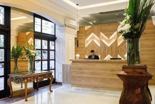 Midtown Boutique Hotel, Reception