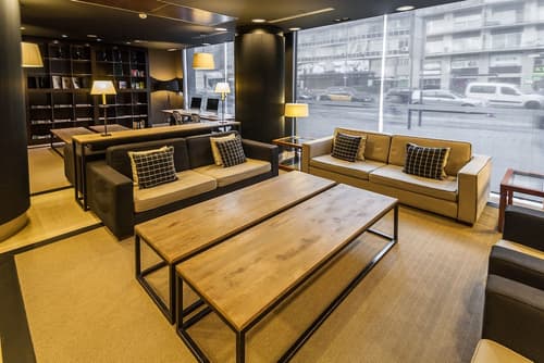 Hotel Barcelona Universal, Lobby sitting area