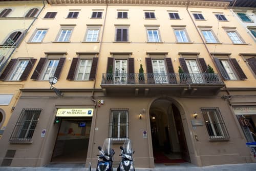 Hotel California, Front of property - evening/night