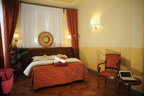 Hotel California, Room