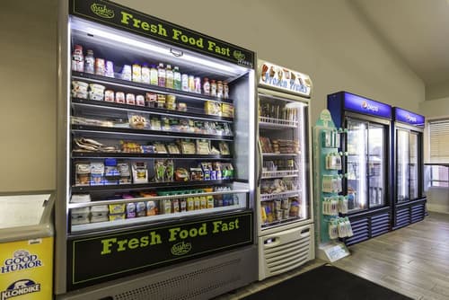 Westgate Flamingo Bay Resort, Food and drink