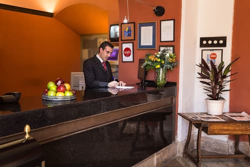 Hotel Izan Trujillo, Reception