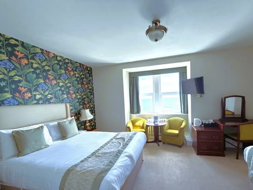 The Grand Hotel, Room