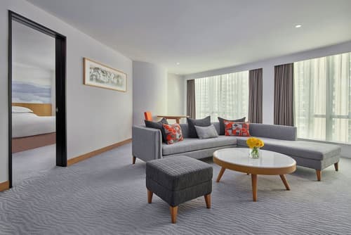 Crowne Plaza Zhuhai City Center by IHG, Room