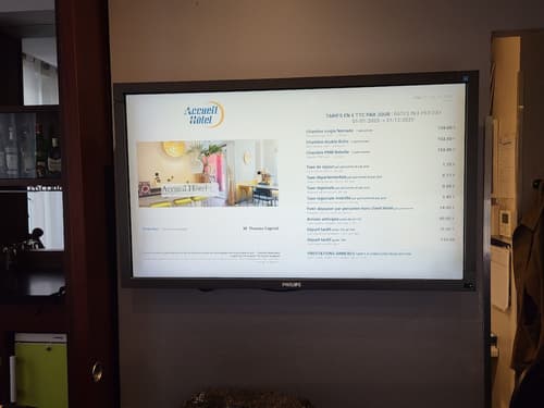 Accueil Hôtel Paris Pigalle Montmartre, Reception