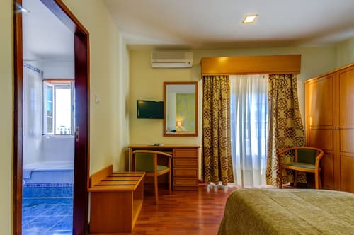 Hotel Avenida Park, Room