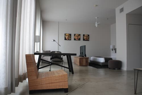 Loft 523 New Orleans, Room