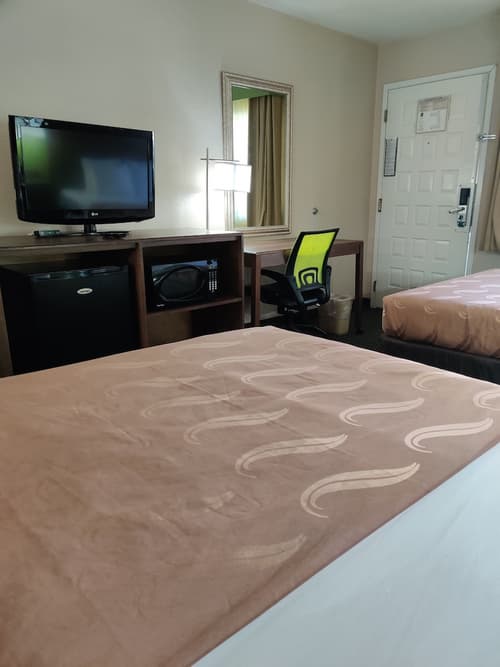 Quality Inn Flagstaff East I-40, Room